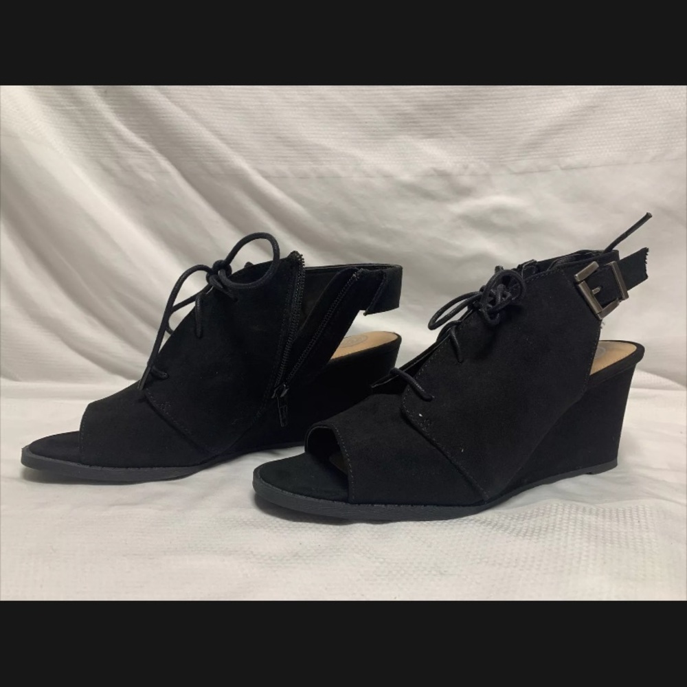 So Authentic - American heritage black wedge sling back peep toe bootie size 7.5